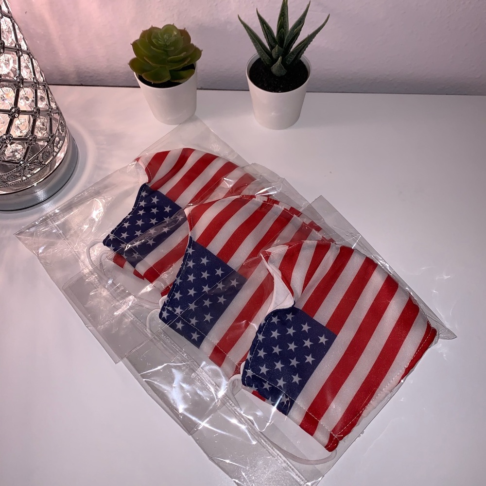 3 American Face Masks